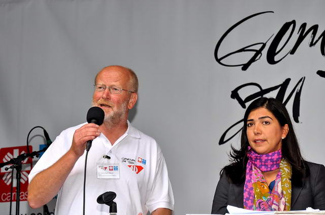 Zu_Tisch   065.jpg